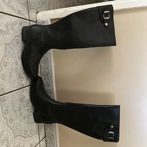 Black Boots